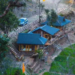 Livingstone Jungle Farm stay